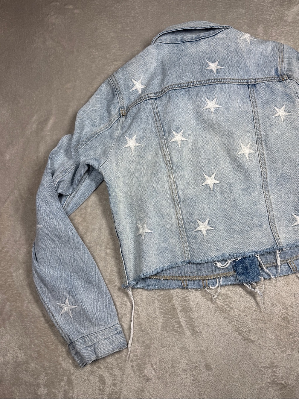 Pistola Brando Embroidered Star Distressed Cut Off Denim Blue Jean Jacket Small - Picture 11 of 15